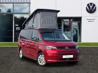 Used VW California Coast 150 HP (110 kW) 2025 Candy white with deep black pearl roof Van