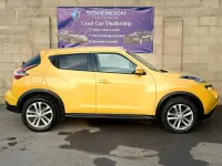 Używany Nissan Juke Acenta Premium 110 KM (80 kW) 2014 Żółty SUV