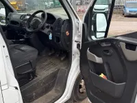 Used Vauxhall Movano 145 HP (106 kW) 2017 White MPV