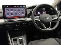 Second-hand VW Golf VIII Match 272 CP (200 kW) 2025 Negru Hatchback