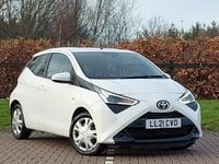 Used Toyota Aygo X-play 72 HP (52 kW) 2021 White Hatchback
