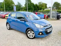 Used Hyundai i10 67 HP (49 kW) 2015 Blue Hatchback