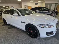 Used Jaguar XF Sportbrake Portfolio 240 HP (176 kW) 2017 White Estate