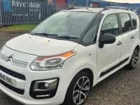 Used Citroën C3 Picasso Platinum 2016 White MPV