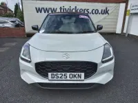 Used Suzuki Swift 82 HP (60 kW) 2025 White Hatchback
