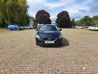 Used Volvo V40 Momentum 120 HP (88 kW) 2017 Black Estate