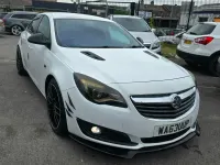 Usado Vauxhall Insignia SRi 140 CV (102 kW) 2014 Blanco Utilitario