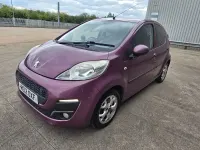 Second-hand Peugeot 107 Allure 68 CP (50 kW) 2012 Mov Hatchback