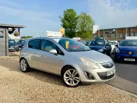 Używany Vauxhall Corsa 100 KM (73 kW) 2013 Srebrny Hatchback