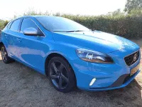Used Volvo V40 R-Design 122 HP (89 kW) 2019 Hatchback