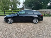 Usado Seat Leon FR 150 CV (110 kW) 2016 Negro Familiar