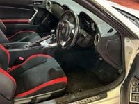 Used Toyota GT86 GT 200 HP (147 kW) 2017 White Coupe