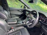 Used Audi Q7 Black Edition 286 HP (210 kW) 2020 Grey SUV