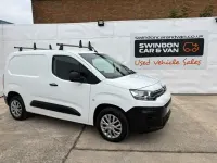 Used Citroën Berlingo 100 HP (73 kW) 2021 White MPV
