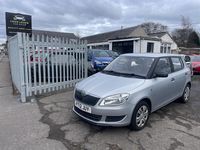 Used Skoda Fabia 60 HP (44 kW) 2012 Silver Hatchback