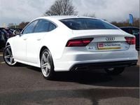 Used Audi A7 Comfort 214 HP (157 kW) 2017 White Hatchback