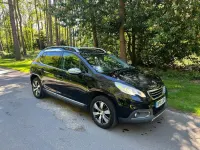 Second-hand Peugeot 2008 Allure 2015 Negru SUV