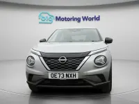 Usado Nissan Juke N-Connecta 143 HP (105 kW) 2023 Prateado SUV