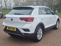 Used VW T-Roc SE 150 HP (110 kW) 2019 White SUV