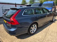 Used Volvo V90 Momentum 2018 Blue Estate