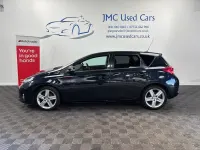 Used Toyota Auris 90 HP (66 kW) 2015 Grey Hatchback