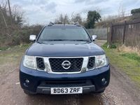 used Nissan Navara Double Cab Pick Up Tekna 2.5dCi 190 4WD