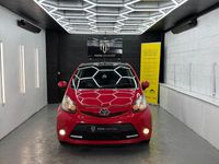 Begagnad Toyota Aygo 68 HK (50 kW) 2013 Multicolour Halvkombi
