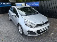 Used Kia Rio 84 HP (61 kW) 2013 Silver Hatchback