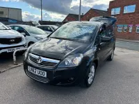 Used Vauxhall Zafira Design Edition 115 HP (84 kW) 2012 Black MPV