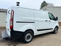 Used Ford Transit Custom 105 HP (77 kW) 2018 White Van