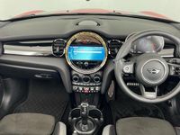 Used Mini Cooper Sport 134 HP (98 kW) 2023 Red Hatchback