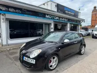 Begagnad Alfa Romeo MiTo Distinctive 2012 Svart Halvkombi