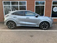 Używany Ford Puma ST-Line X 125 KM (91 kW) 2019 Srebrny Hatchback