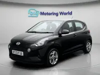 Used Hyundai i10 SE 67 HP (49 kW) 2023 Black Hatchback