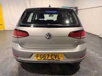 Używany VW Golf VII SE 125 KM (91 kW) 2017 Srebrny Hatchback