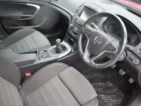 Used Vauxhall Insignia SRi 220 HP (161 kW) 2013 Red Hatchback