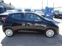 Usado Toyota Aygo X-play 2021 Preto Citadino