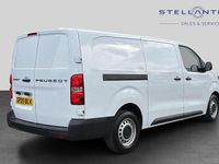 Used Peugeot Expert 143 HP (105 kW) 2025 White Van