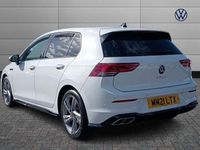 Begagnad VW Golf VII R-line 2021 Vit Halvkombi