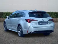 Used Toyota Corolla Design 140 HP (102 kW) 2025 Silver Estate