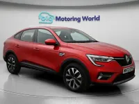 Begagnad Renault Arkana Evolution 145 HK (106 kW) 2023 Röd SUV