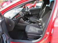 used Vauxhall Astra 1.6T 16V 200 SRi Nav 5dr
