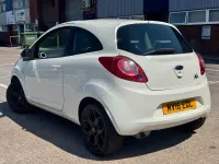 Used Ford Ka Zetec 69 HP (50 kW) 2016 White Hatchback