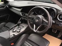 Used Alfa Romeo Giulia Veloce 280 HP (205 kW) 2021 Sedan