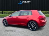 Used VW Golf VII Match 105 HP (77 kW) 2015 Red Hatchback