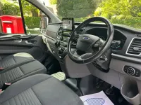 Usado Ford Transit Custom Limited 130 HP (95 kW) 2018 Prateado Van