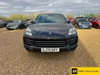 Used Porsche Cayenne 462 HP (339 kW) 2020 Black SUV