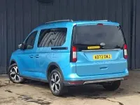 Used Ford Tourneo Active 114 HP (83 kW) 2023 Blue Estate