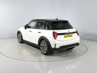 Used Mini Cooper S Hatch 201 HP (147 kW) 2025 White Hatchback