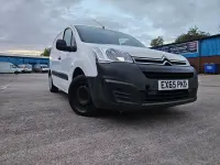 Used Citroën Berlingo 100 HP (73 kW) 2015 White MPV